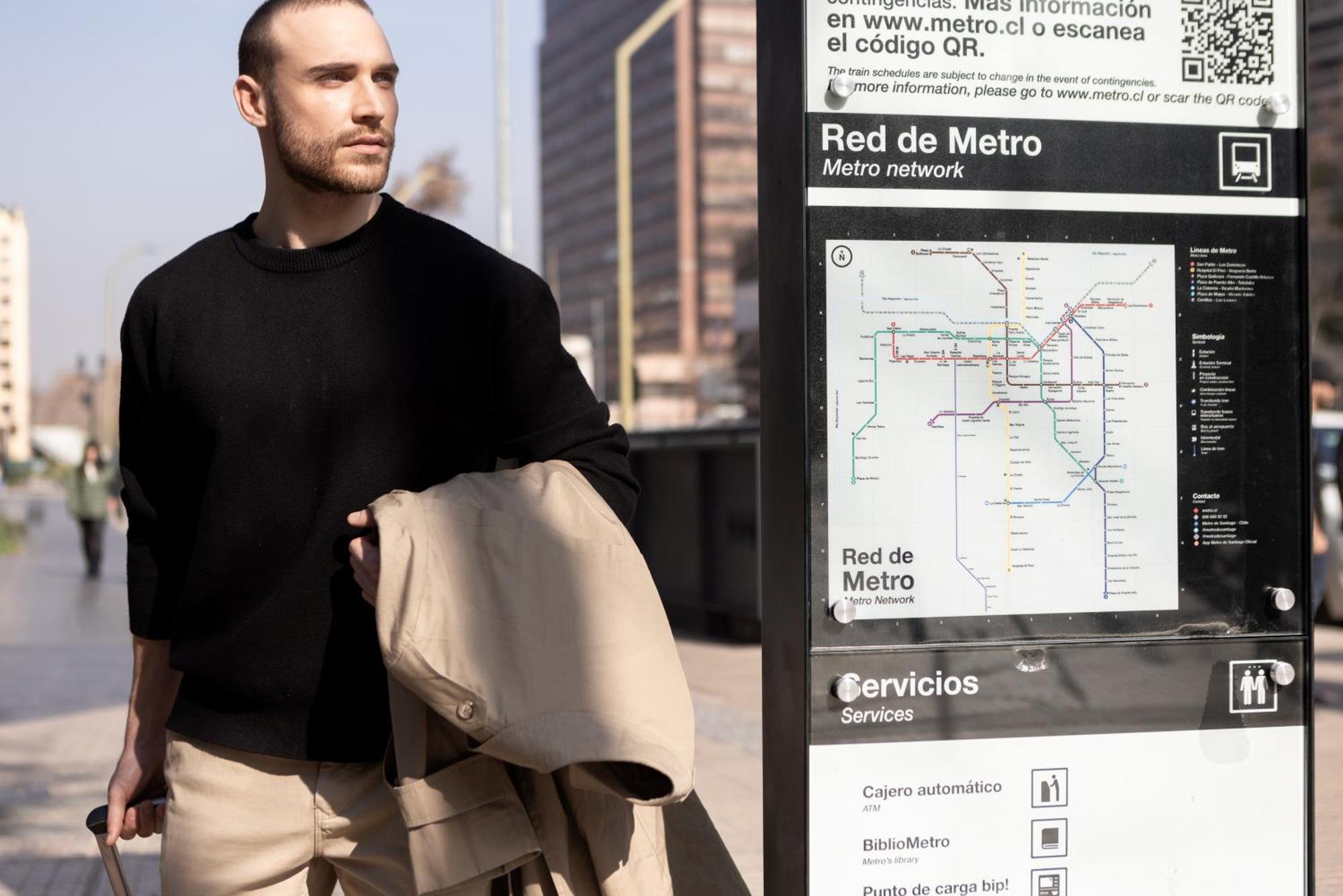 Отель Pullman Santiago El Bosque Экстерьер фото Metro Bilbao